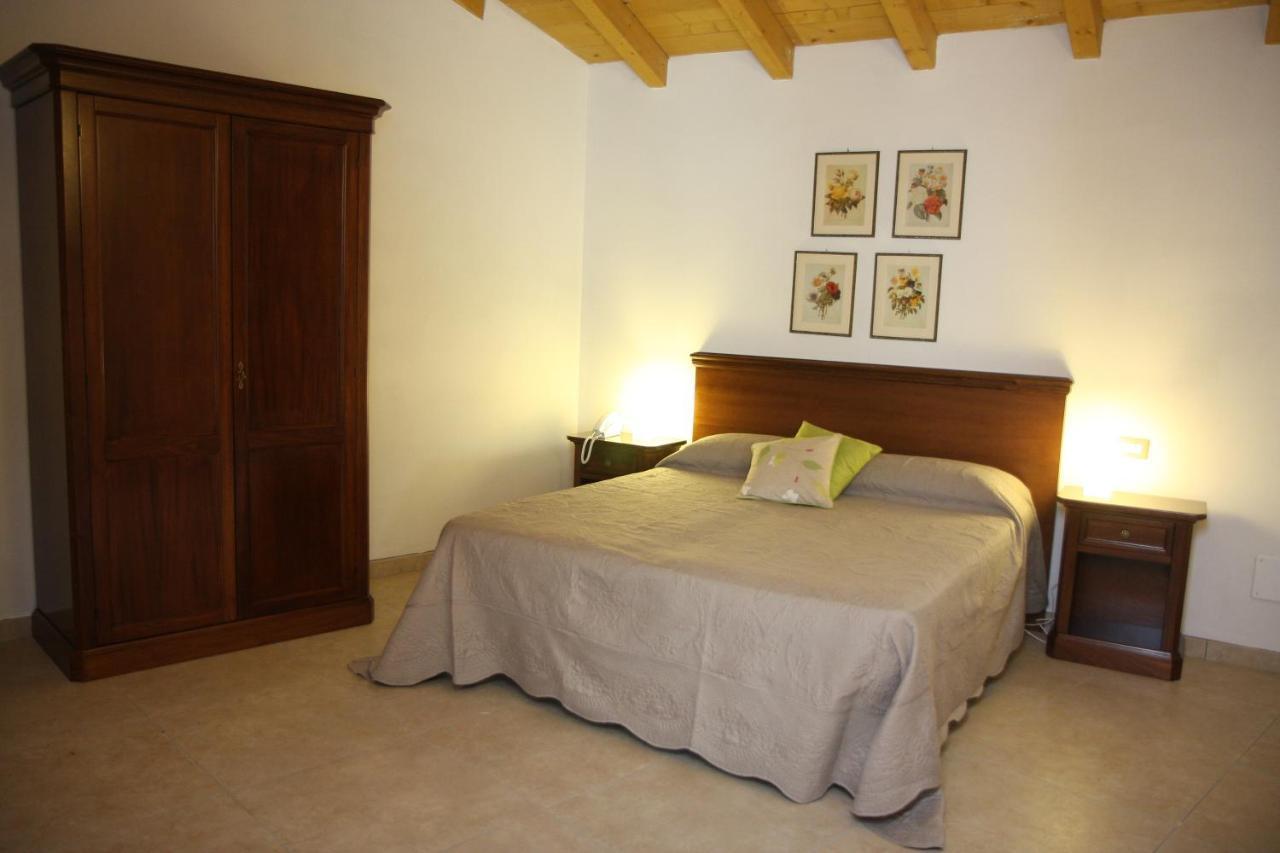 Gli Acini Bed and Breakfast Pietra dei Giorgi Εξωτερικό φωτογραφία