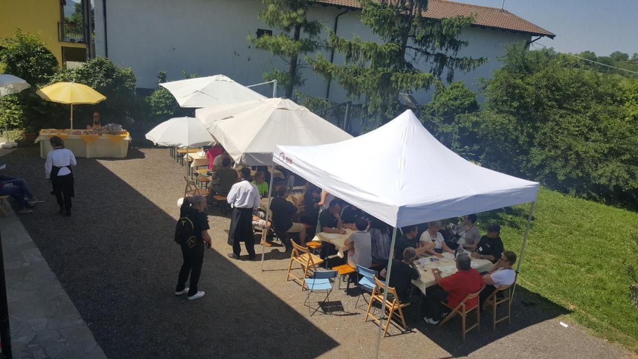 Gli Acini Bed and Breakfast Pietra dei Giorgi Εξωτερικό φωτογραφία